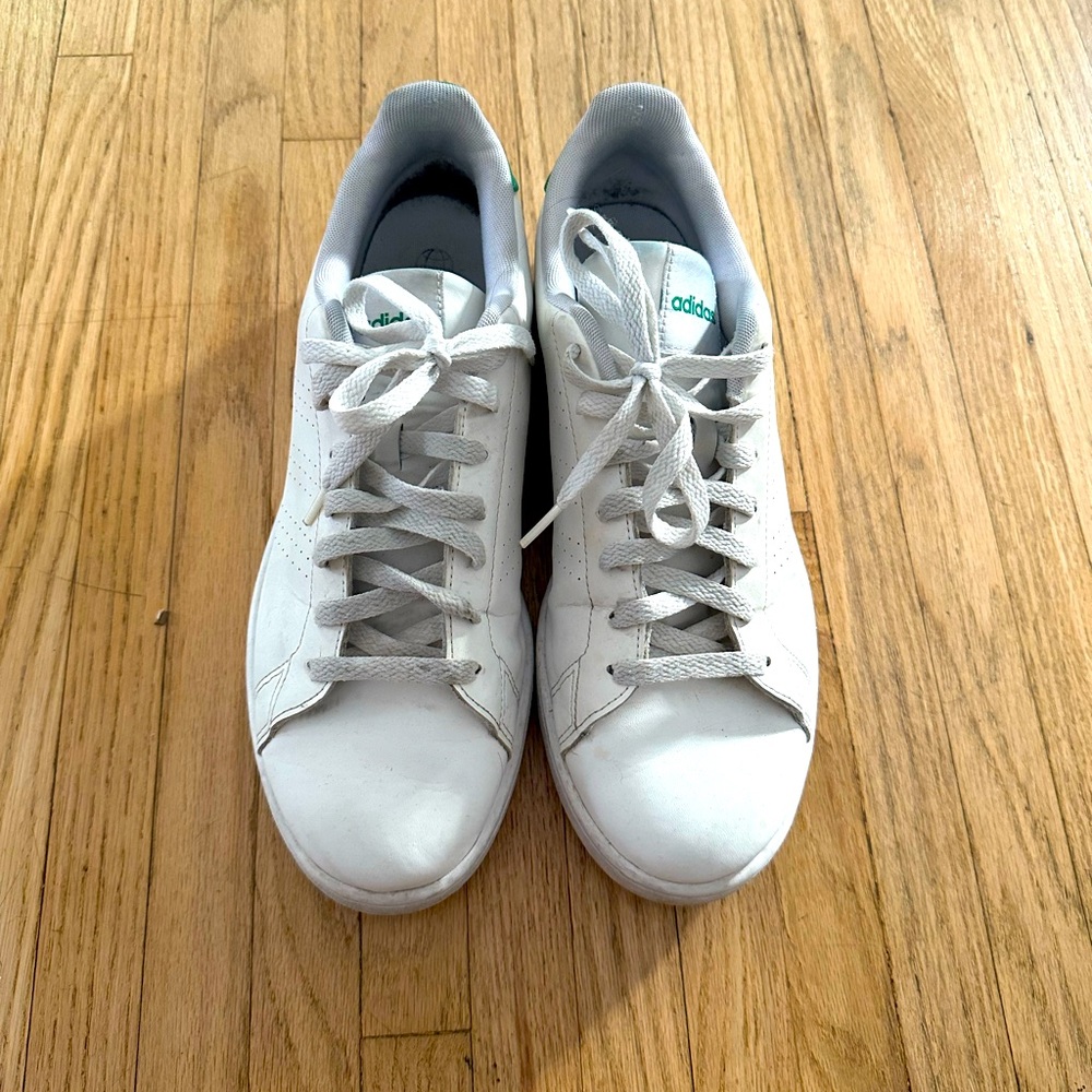 White adidas Stan smith